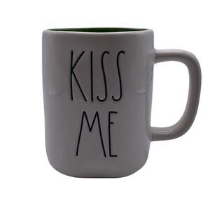 Rae Dunn “KISS ME” Mug